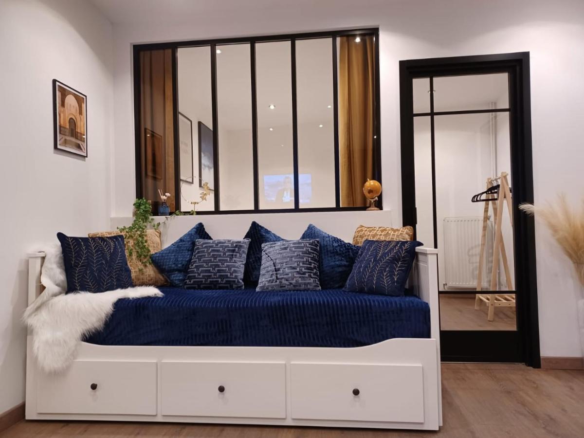 Le Petit Dubai Apartment Douai Exterior photo